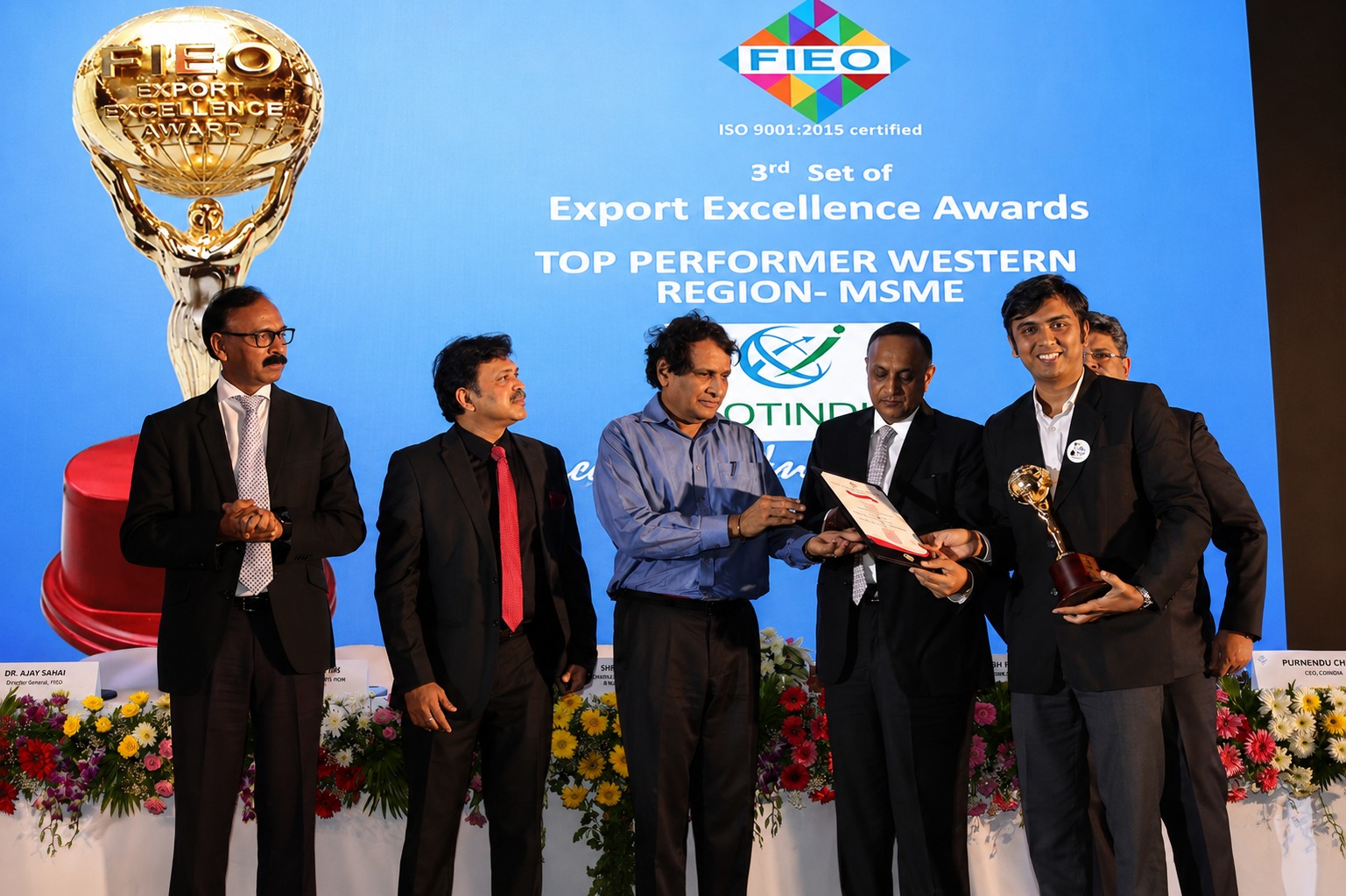 Jyotindra receiving FIEO export excellence award